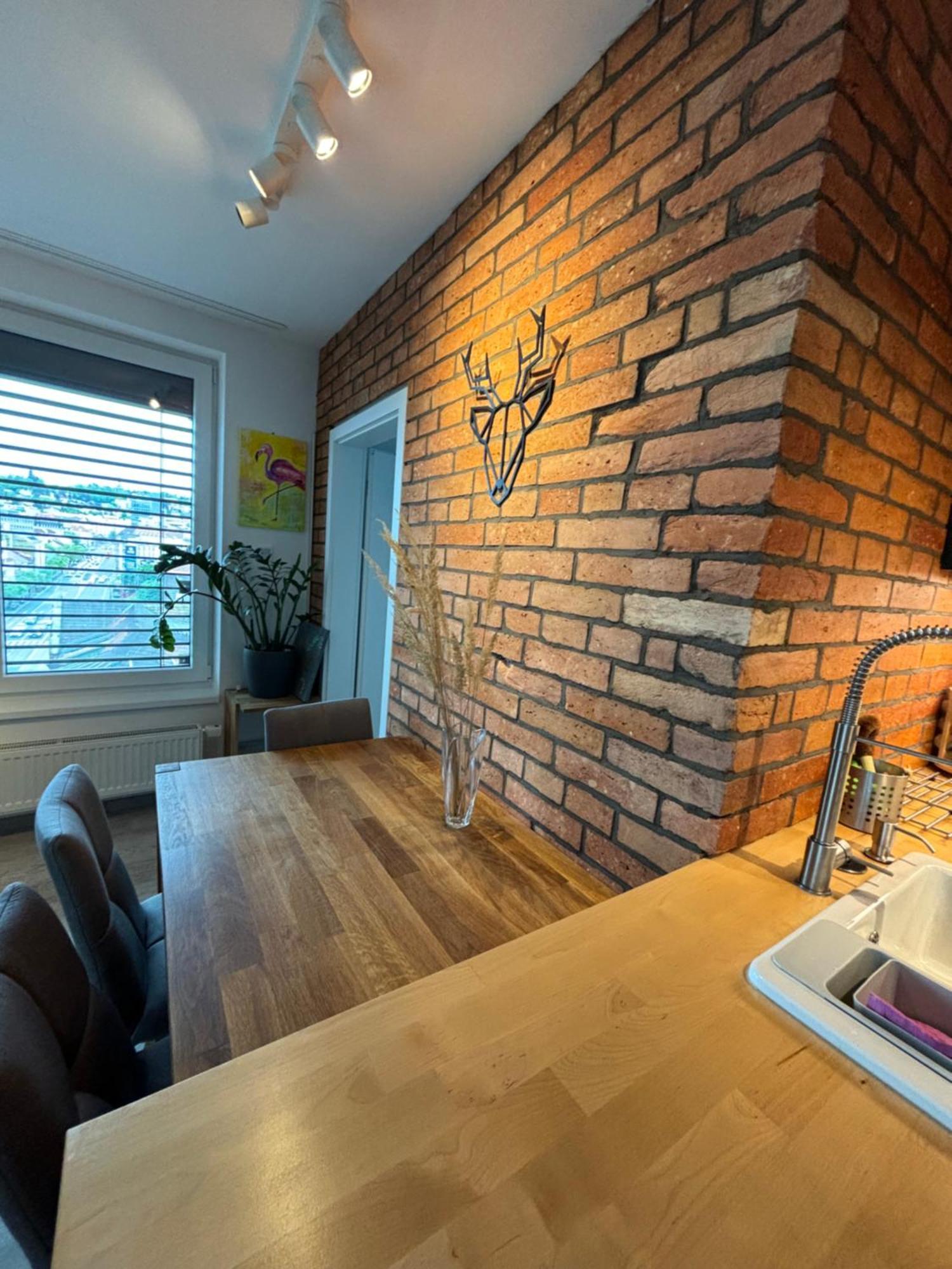 Premiere Apartment Bratislava - Private Parking Zewnętrze zdjęcie